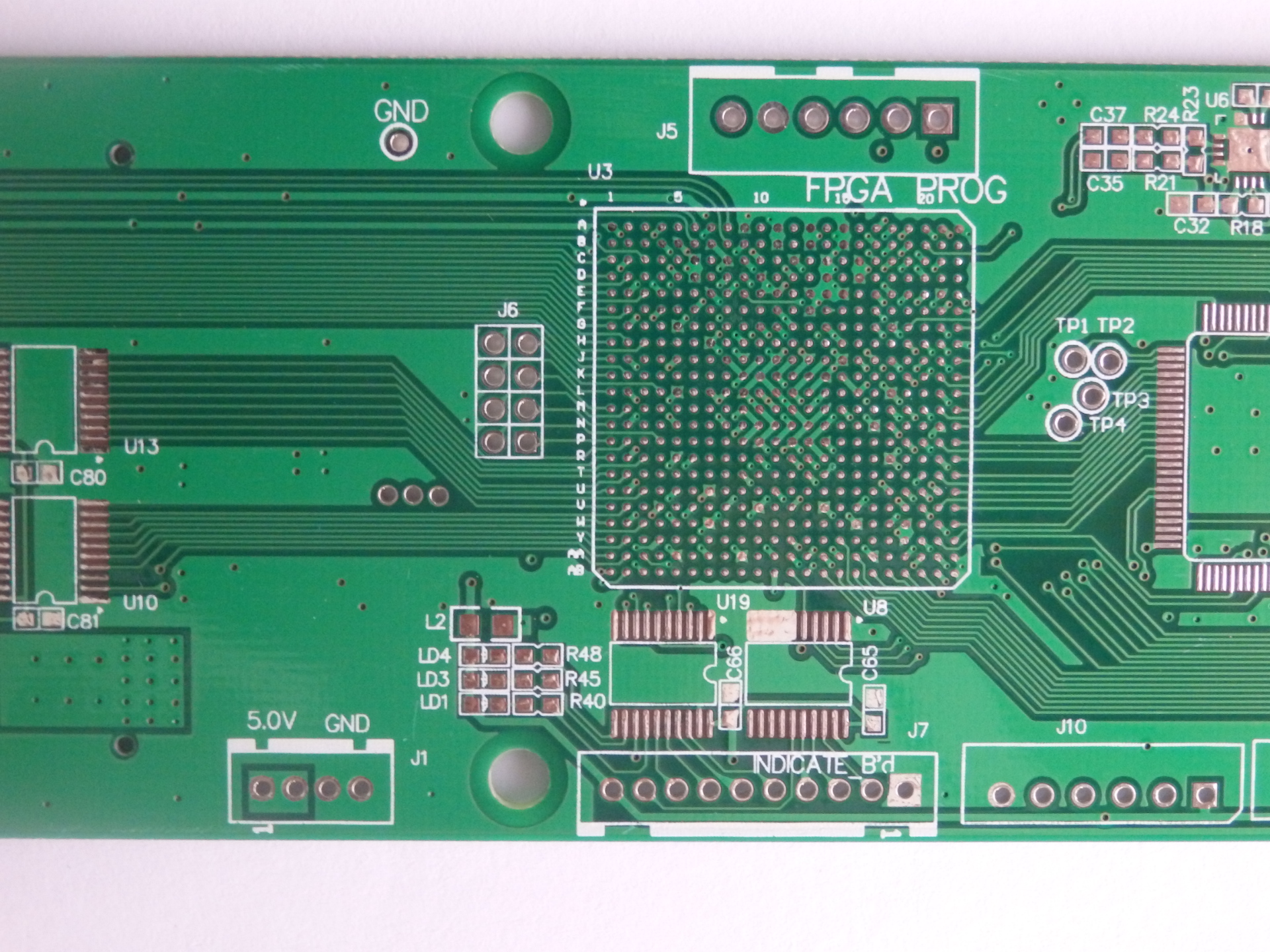 供应PCB样板特快加急及高精密度PCB产品